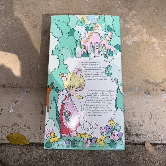 VINTAGE BRAND NEW IN ORIGINAL BOX Precious Moments , Mother Goose Doll 1992 - Picture 3 of 5